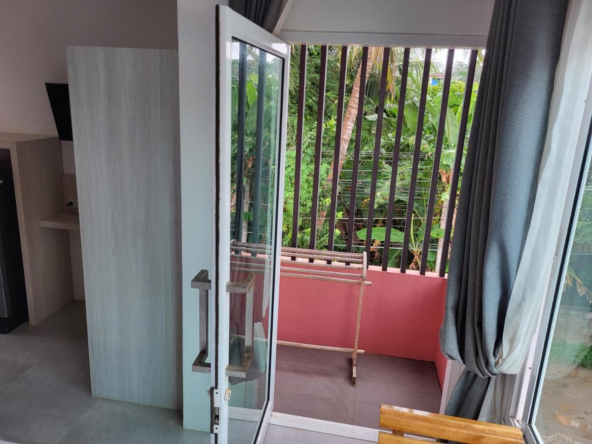 Pinky Hotel By Kanchana (Adults Only) Ko Lanta Exterior foto